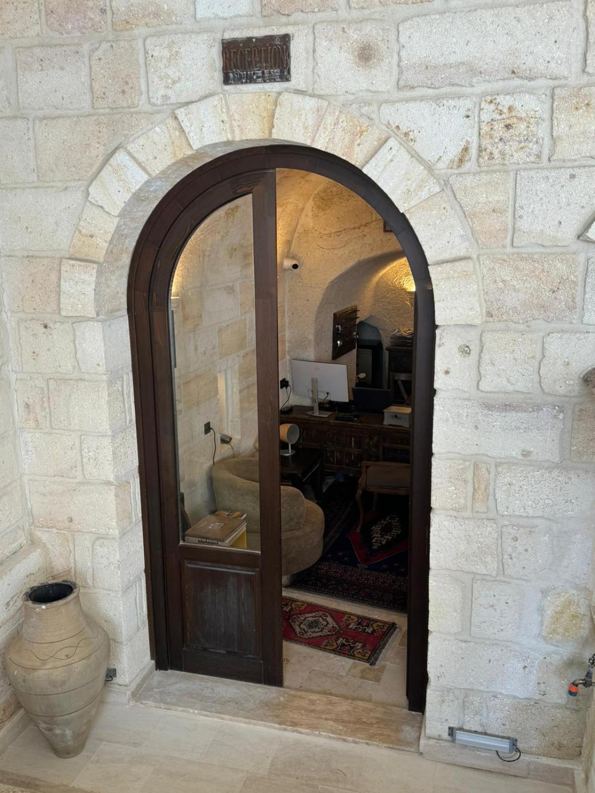 Nujel'M Cappadocia Hotel อูร์กุบ ภายนอก รูปภาพ